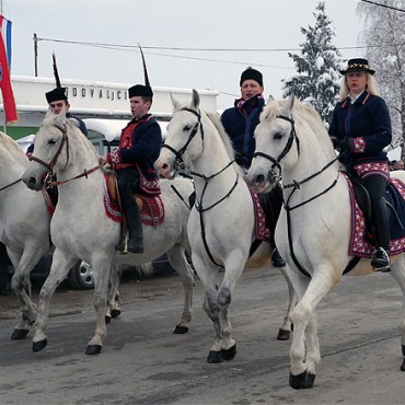 TRADICIONALNO POKLADNO JAHANJE U BODOVALJCIMA  