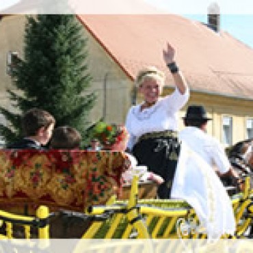 Rokovo i prva smotra folklora u Vrbju